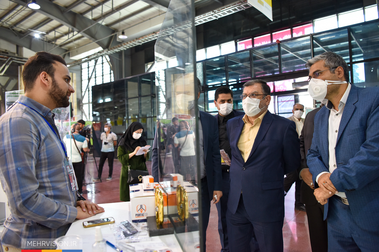 پاویون شرکت‌های دانش‌بنیان و فناور در نمایشگاه دستاوردهای مقابله با کرونا
